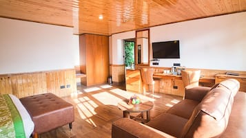 Superior Suite | 1 bedroom, soundproofing, free WiFi