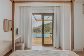 4 bedrooms, in-room safe, iron/ironing board, free WiFi - 2Svillas Resort - Villa Gamma Γ (SIVOTA)