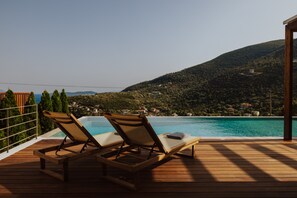 Piscina a l'aire lliure