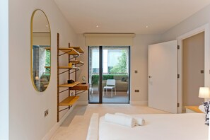 3 chambres, fer et planche à repasser, lit de bébé portatif, Wi-Fi