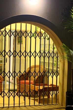 Terrace/patio - Beit El - The Royal  (Polokwane)