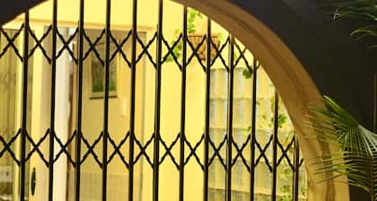 Beit El - The Royal
