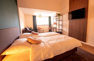 Quarto casal superior, 2 camas de solteiro | Roupas de cama antialérgicas