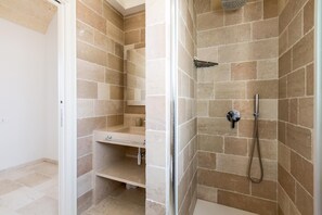 Bathroom - 3642 Villa Angi by Perle di Puglia (San Vito dei Normanni)