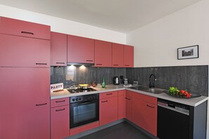 Familienapartment, Mehrere Schlafzimmer (Malibu46) | Eigene Küche
