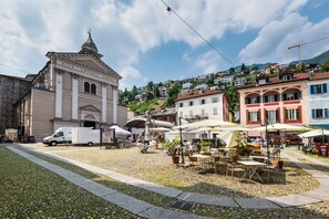 Ristorazione all'aperto