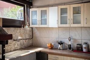 Private kitchenette - Alkistis Sweet Homes (Chania)