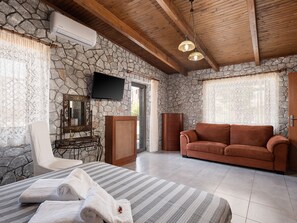 Rustic Chalet