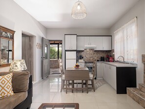 Cottage House | Private kitchen | Fridge, microwave, electric kettle, toaster - Alkistis Sweet Homes (Chania)