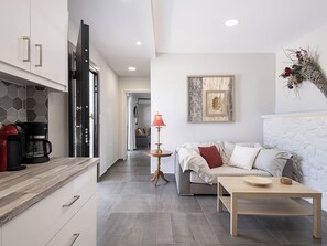 Modern Detached Home | Living area | 50-inch flat-screen TV with digital channels, Netflix - Alkistis Sweet Homes (Chania)