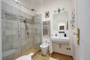 2 bedrooms - Treasurerome Carmen Suite 2BR (Rome)