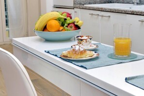 2 bedrooms - Treasurerome Carmen Suite 2BR (Rome)