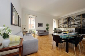 Apartment | 5 bedrooms - Treasurerome Quattro Fontane Luxury (Rome)