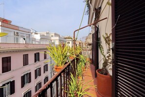 House - Treasurerome Colosseum Terrace 2BR (Rome)