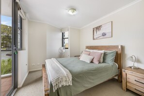 3 habitaciones, tabla de planchar con plancha y wifi gratis