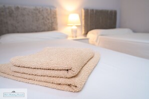 2 Schlafzimmer, Bügeleisen/Bügelbrett, Reisekinderbett, kostenloses WLAN