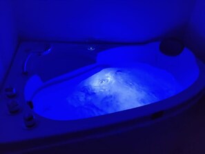 Bain à remous intérieur