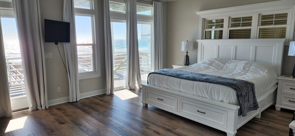 9 Schlafzimmer, Reisekinderbett, kostenloses WLAN, Bettwäsche