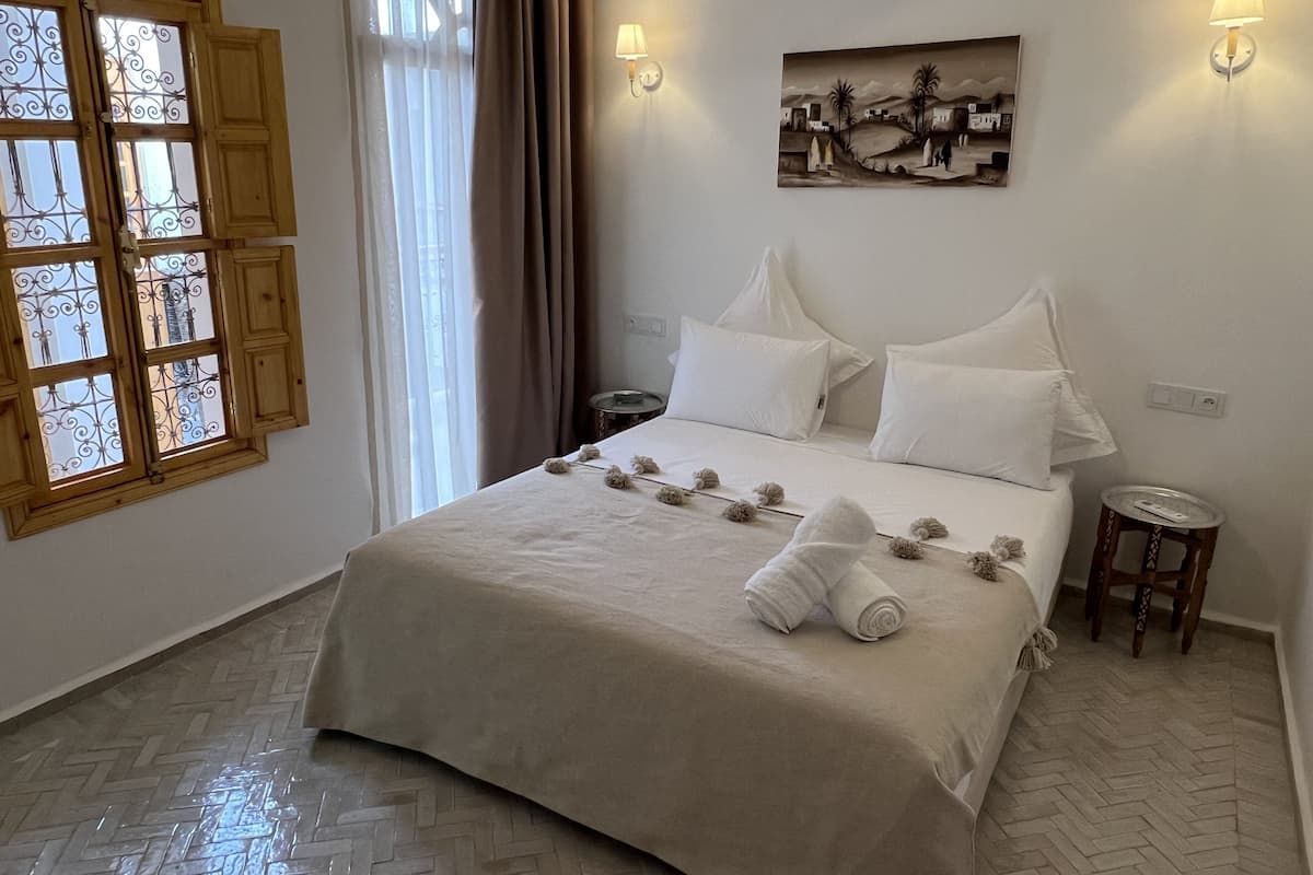 In-room safe, blackout curtains, free WiFi