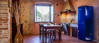 Farmhouse 'Le Gerlette - La Stalla' with Shared Pool, Wi-Fi and Air Conditioning