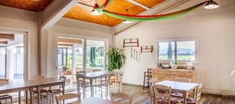 Farmhouse "Le Gerlette - La Capanna" with Shared Pool & Wi-Fi