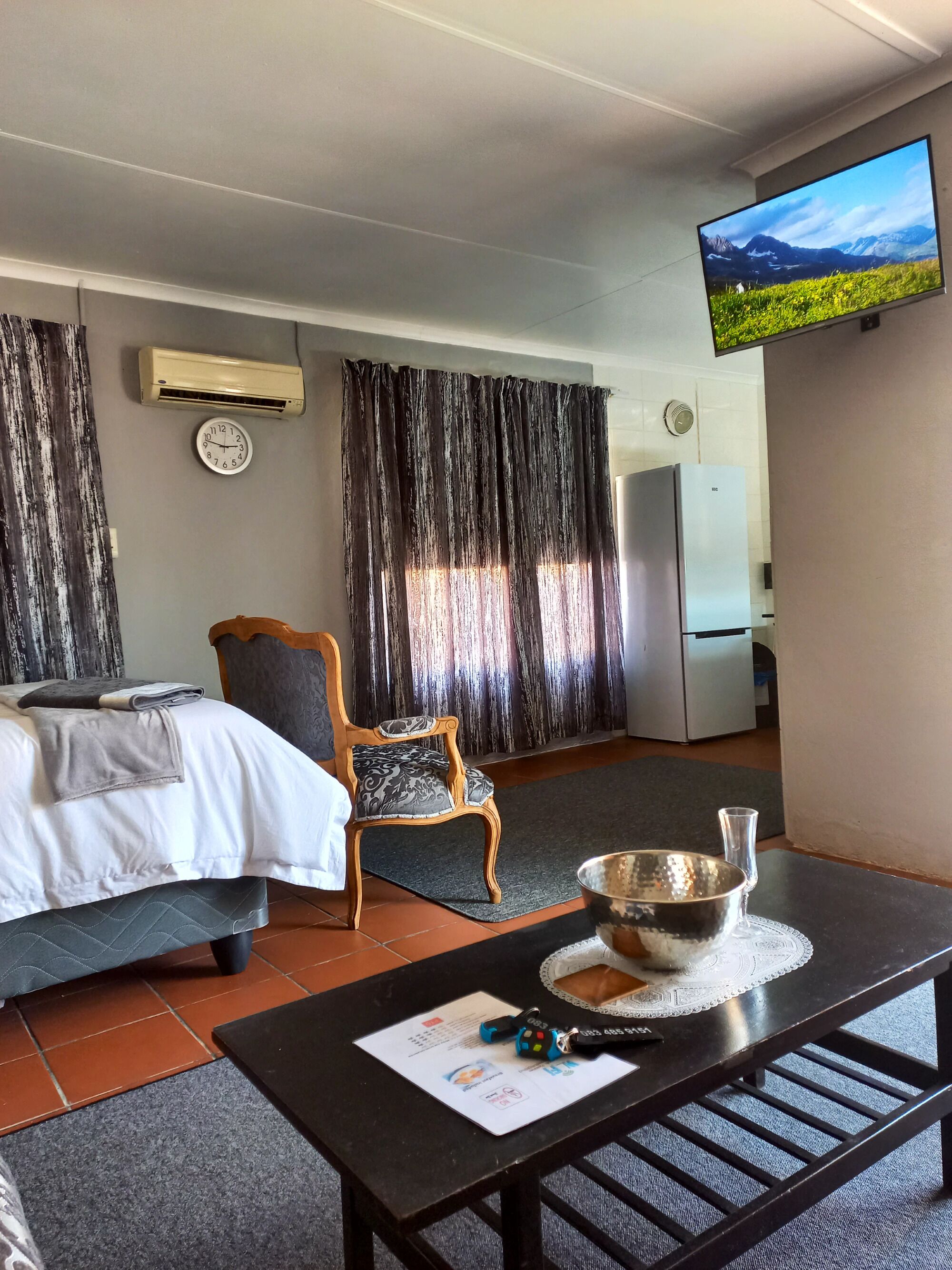 2 chambres, fer et planche à repasser, Wi-Fi gratuit, draps fournis