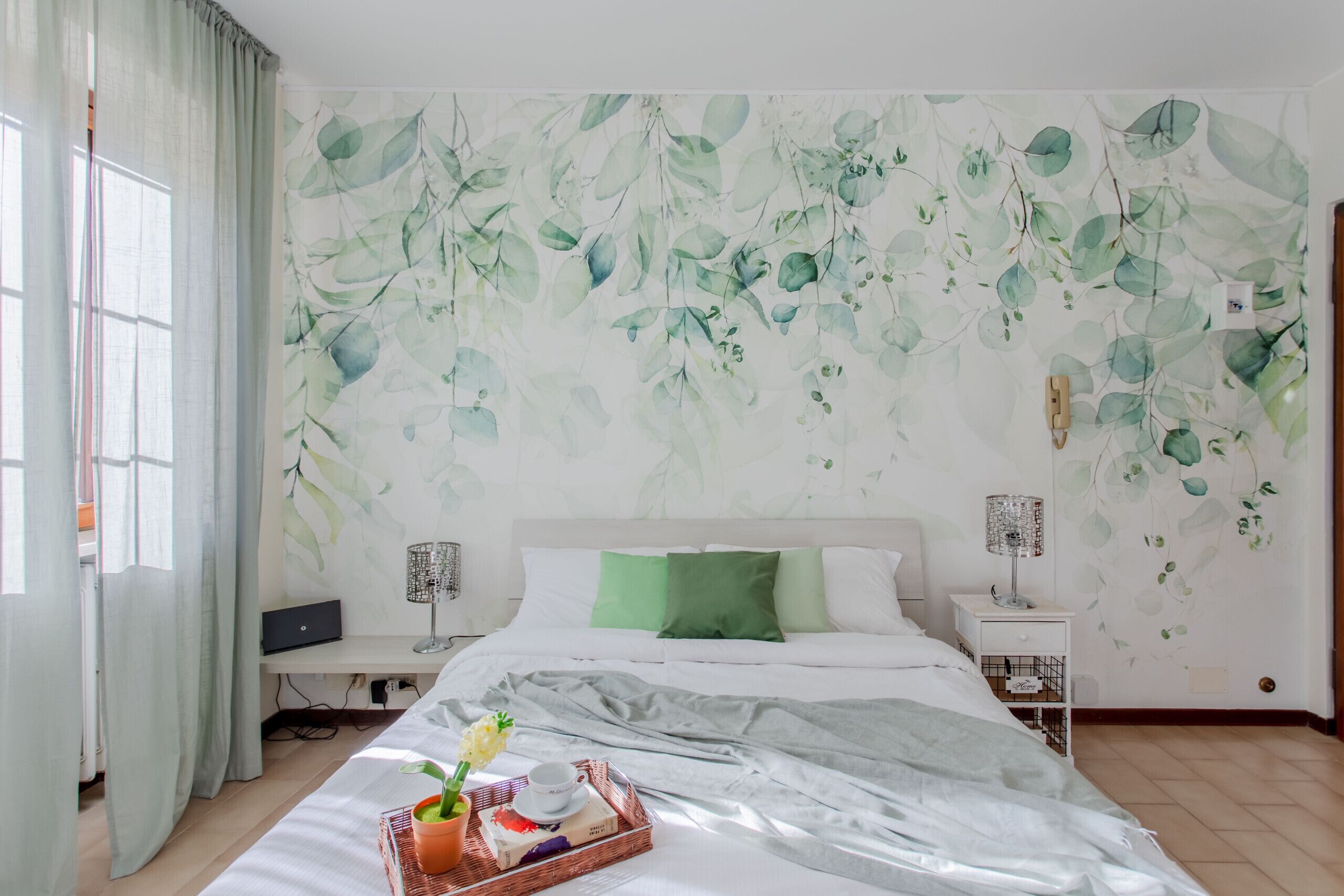 Fer et planche à repasser, Wi-Fi gratuit, draps fournis