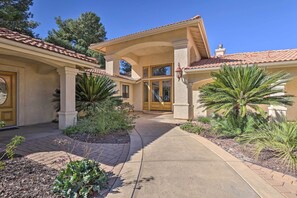 House (5 Bedrooms) | Interior - Charming Temecula Home w/ Hot Tub, Mountain Views! (Temecula)