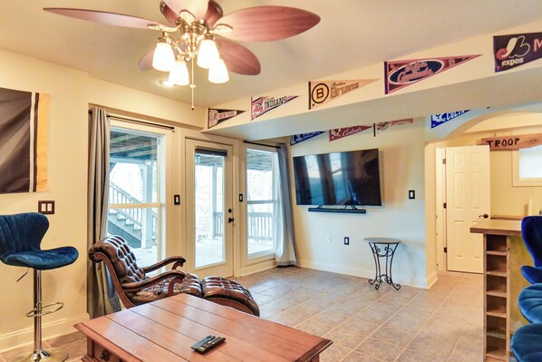 House (3 Bedrooms) | Interior - Buckhead Home w/ On-site Lake Oconee Access! (Buckhead)