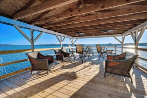 Interior - Lakefront Mt Gilead Home w/ Large Dock & Decks! (Mount Gilead)