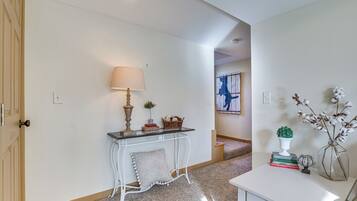 Cottage (2 Bedrooms) | Intérieur