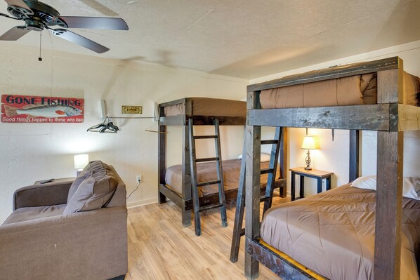 Apartment (0 Bedroom) | Interior - On-site Fishing Pier: Pet-friendly Kerens Cabin! (Kerens)