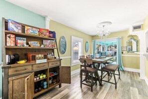 Dining - Historic Hideaway, Your Family's Coastal Haven: Walkable, Pool, Spacious, Pet Friendly (Saint Augustine)