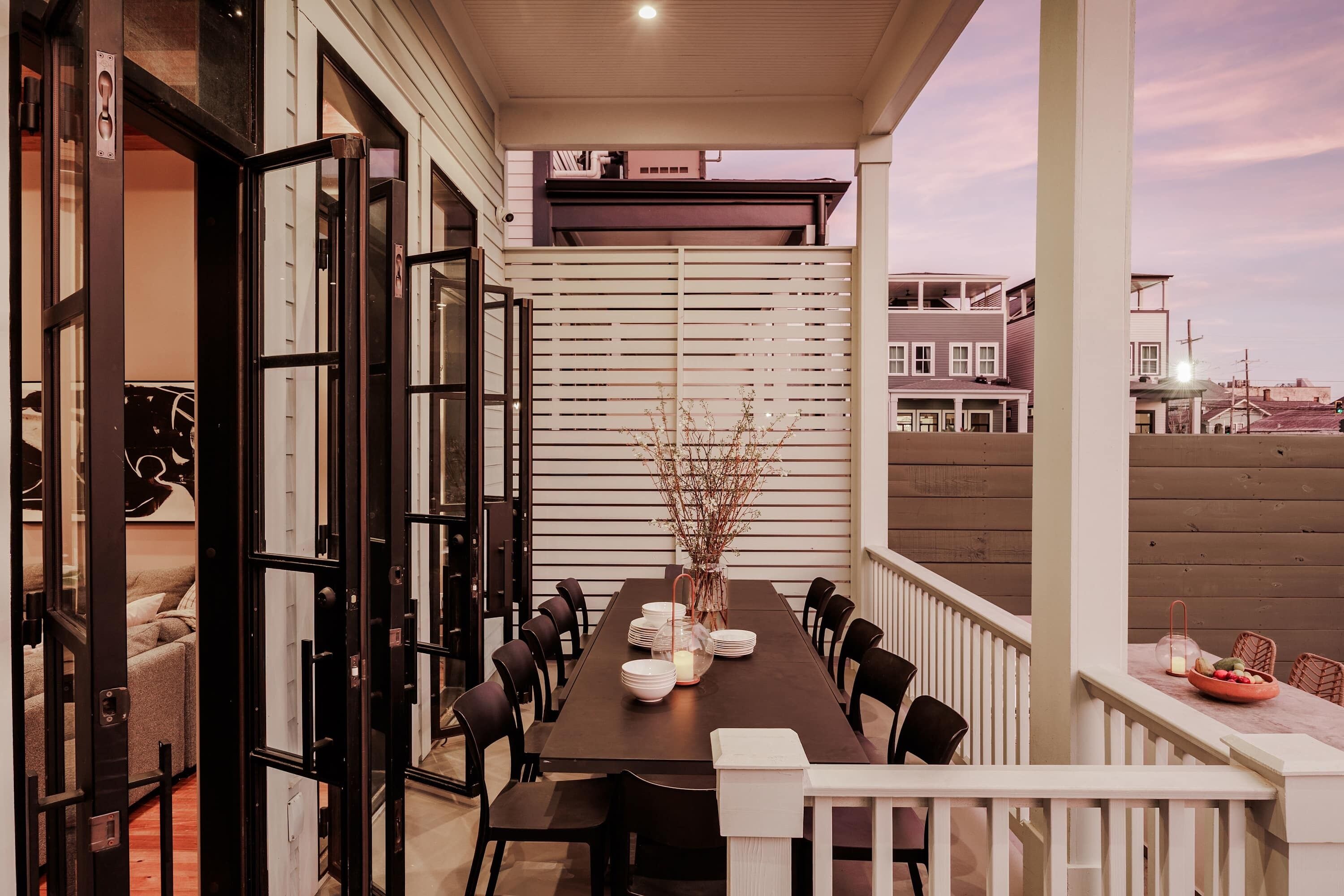 Outdoor dining