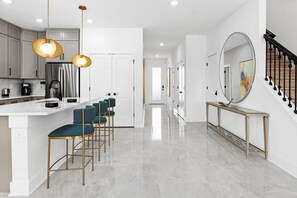 Fridge, microwave, oven, stovetop - Villa Regale | Brand NEW home w/ luxe living/dining room, minutes to Universal (Orlando)