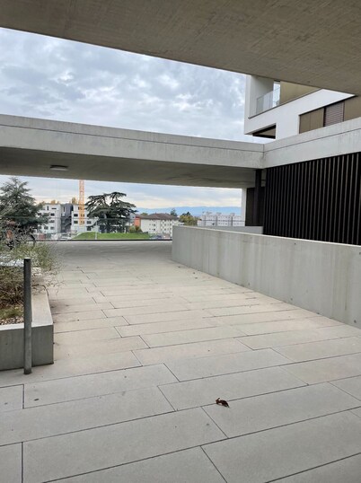 Studio Sympa Avec Place de Park ! Proche Lausanne