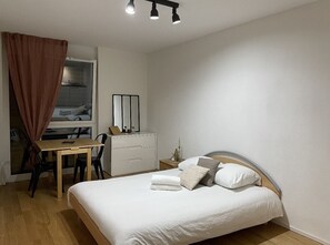 1 Schlafzimmer, Bügeleisen/Bügelbrett, WLAN, Bettwäsche