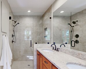 Hair dryer, towels - "Whale of a View": Cottages w Mtn Views, Screen Porches, Stunning Shared Terrace (Sapphire)