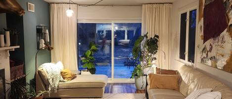 Televisor intel·ligent i llar de foc