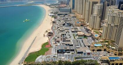 Travelers Dubai Marina Hostel