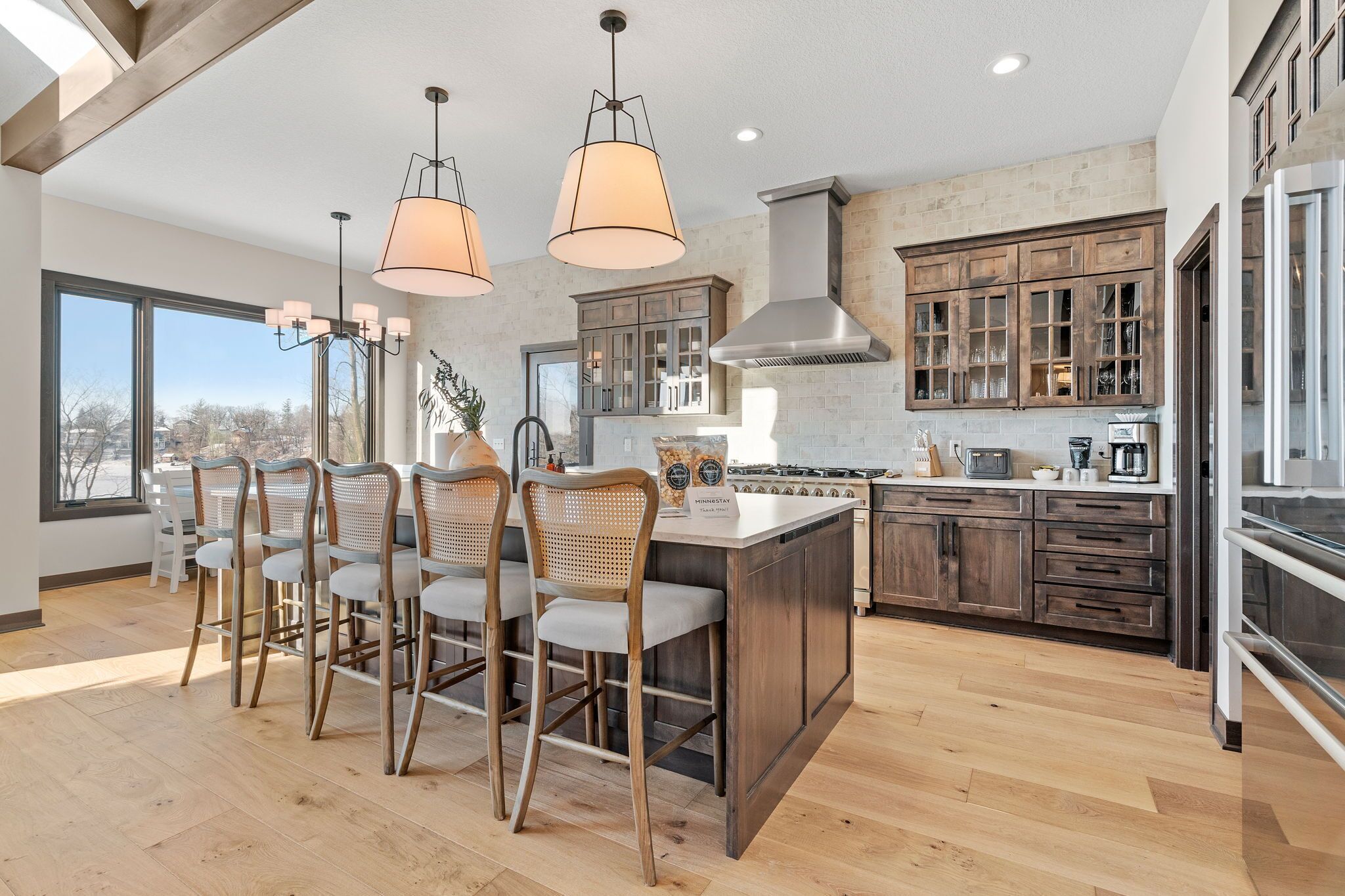 MINNeSTAY* The Belle Retreat | Lakeside | Luxury