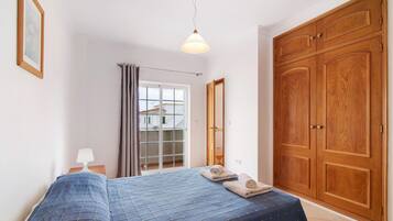 2 chambres, draps fournis