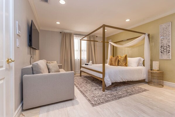 4 bedrooms, iron/ironing board, travel crib, WiFi