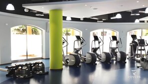 Gym - Rovers Beach Hostel JBR (Dubai)