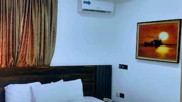 Habitación doble | Sábanas de algodón egipcio, ropa de cama de alta calidad y edredón