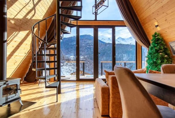 Interior - Cottage Lavdila (Shkaleri)