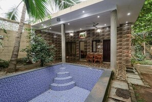 Property grounds - AuraBay Resorts Family Suite (Bommayapalayam)