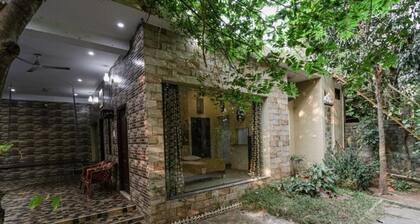 AuraBay Resorts Family Studio
