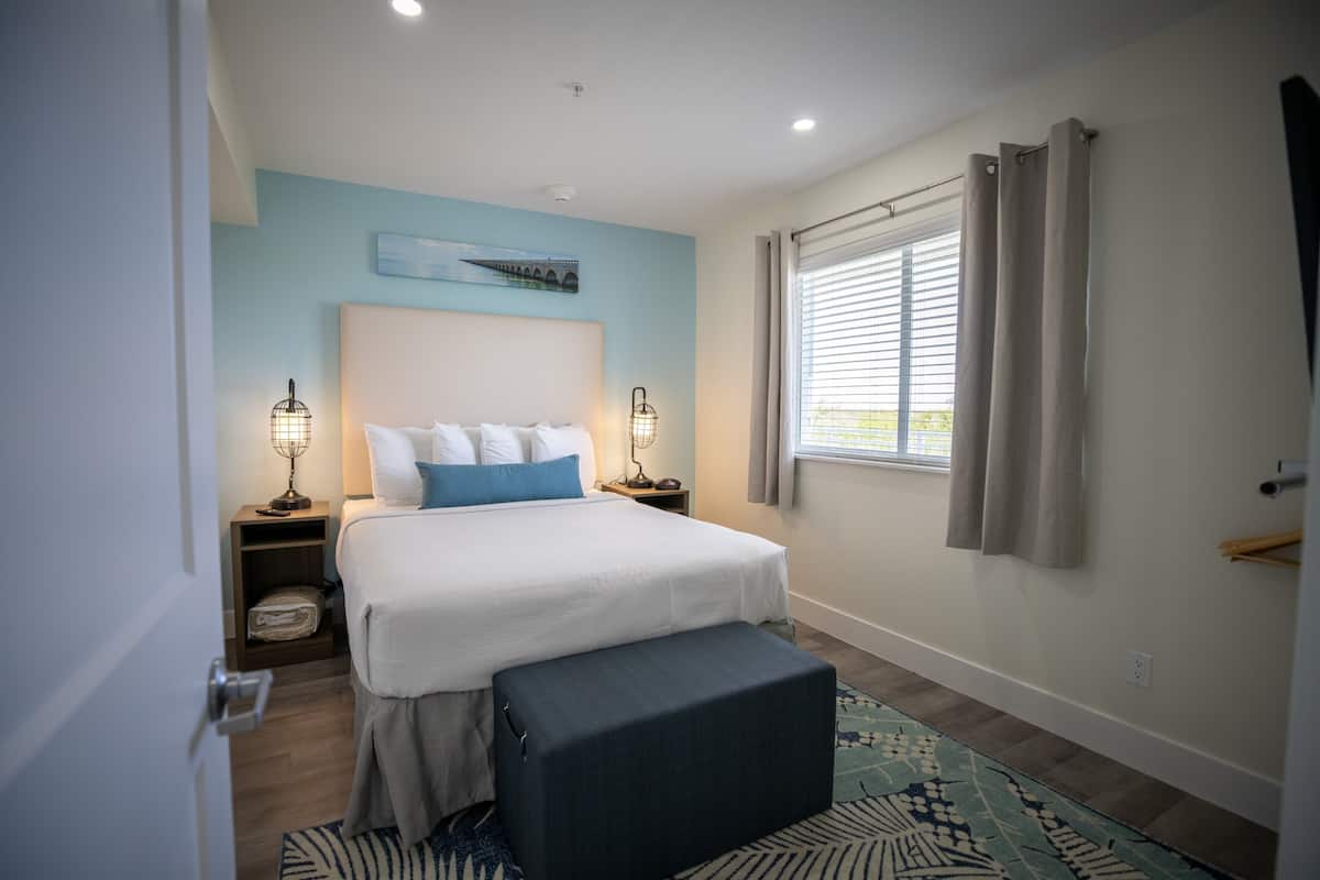 Standard Suite, 1 Bedroom, Balcony