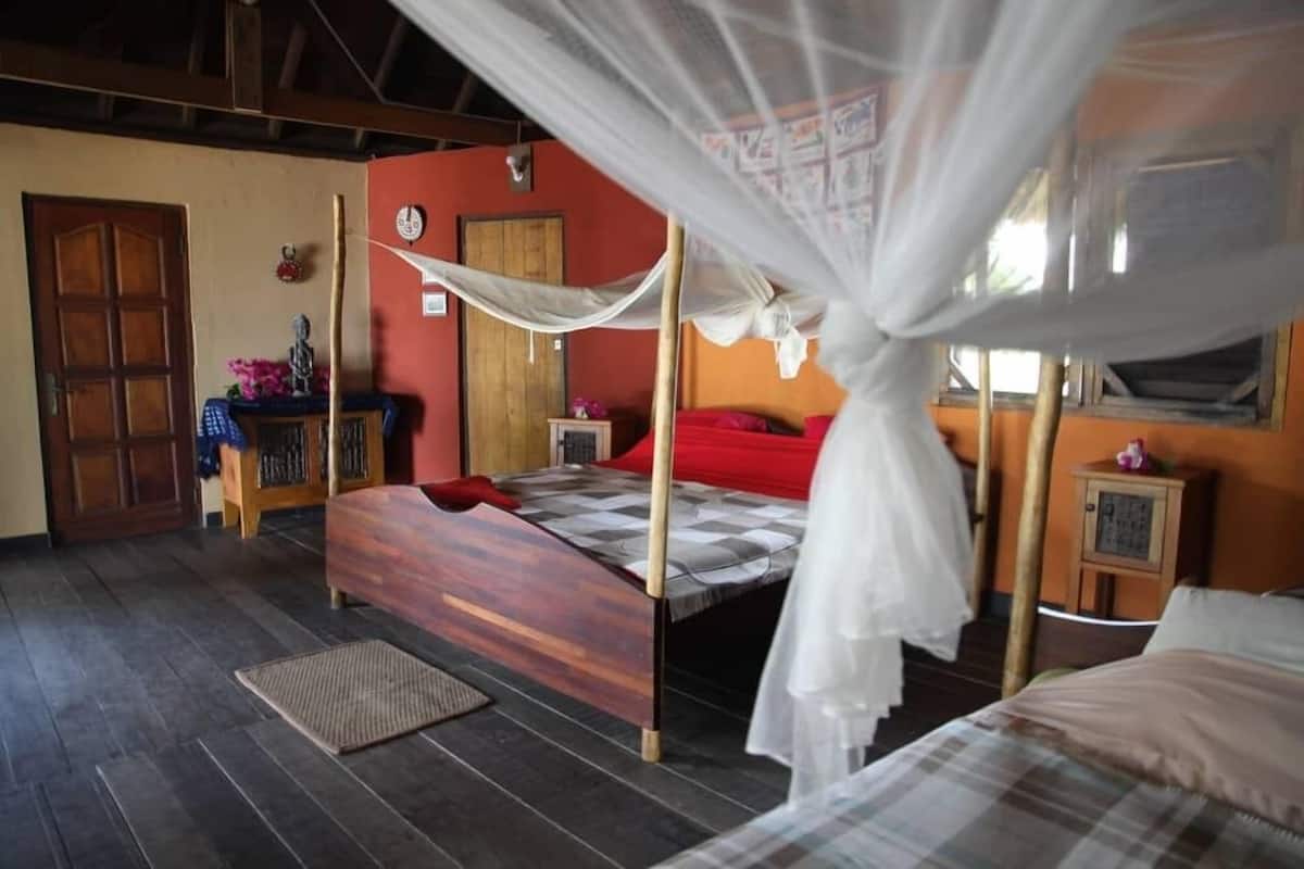 Classic Twin Room | Individually decorated, individually furnished
